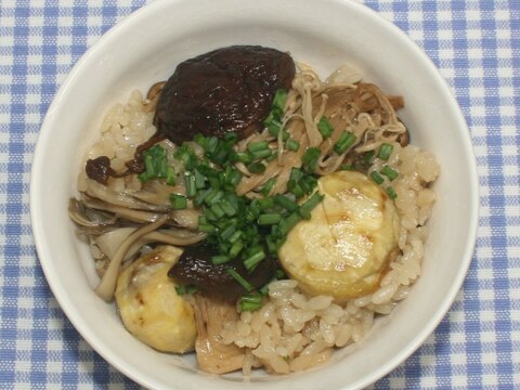 簡単☆秋の味覚☆乾燥栗と干しキノコの炊き込みご飯